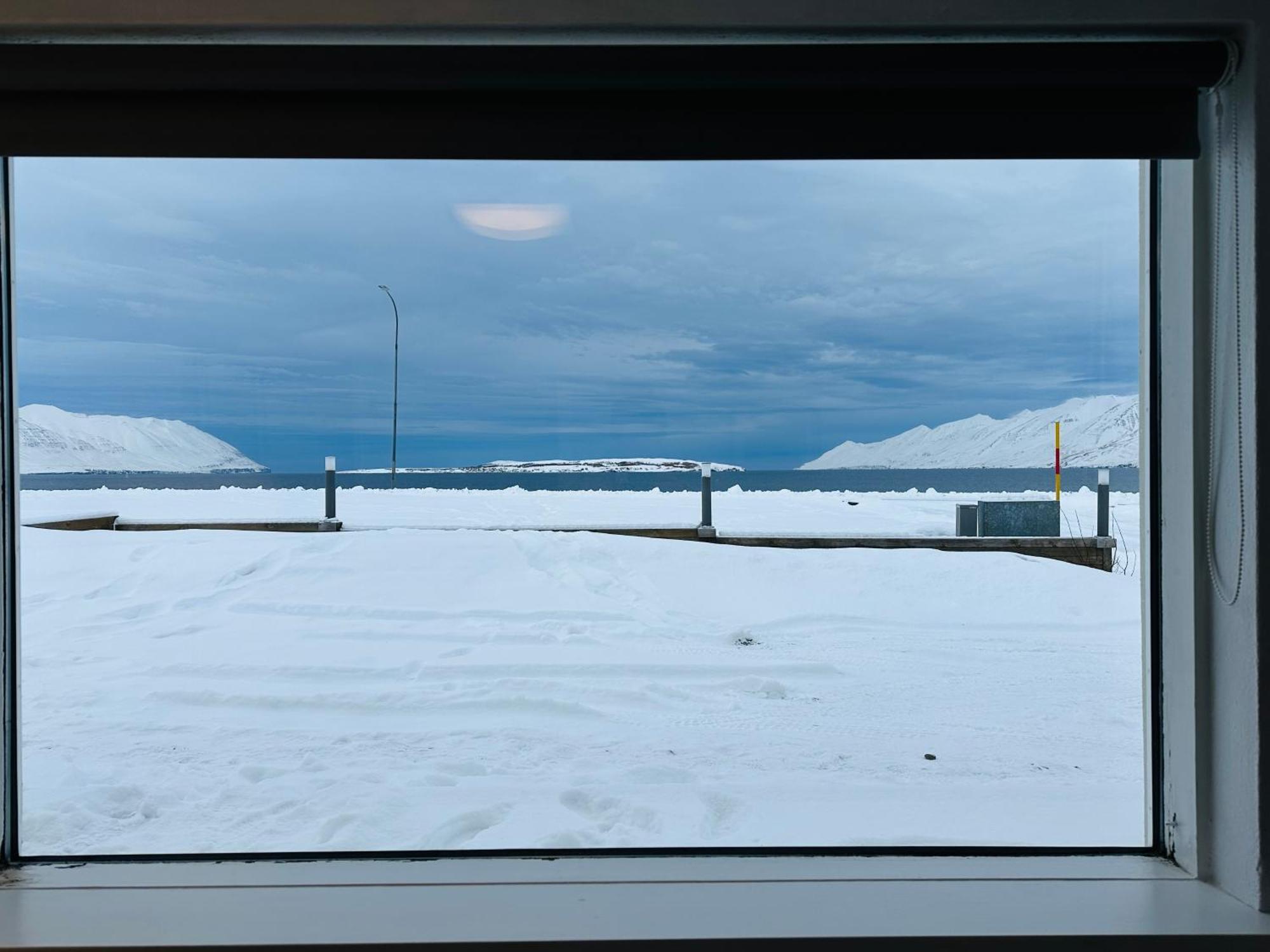 Hotel Waterfront Fjord House Arskogssandur Habitación foto